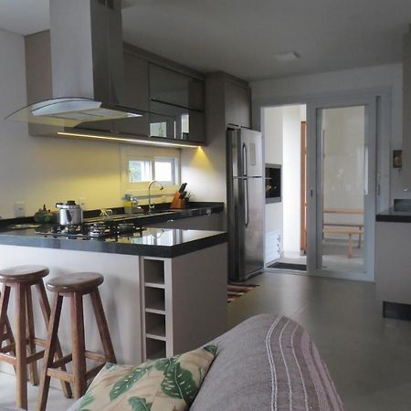 Casa Nova Confortavel E Aconchegante Гаропаба Екстер'єр фото