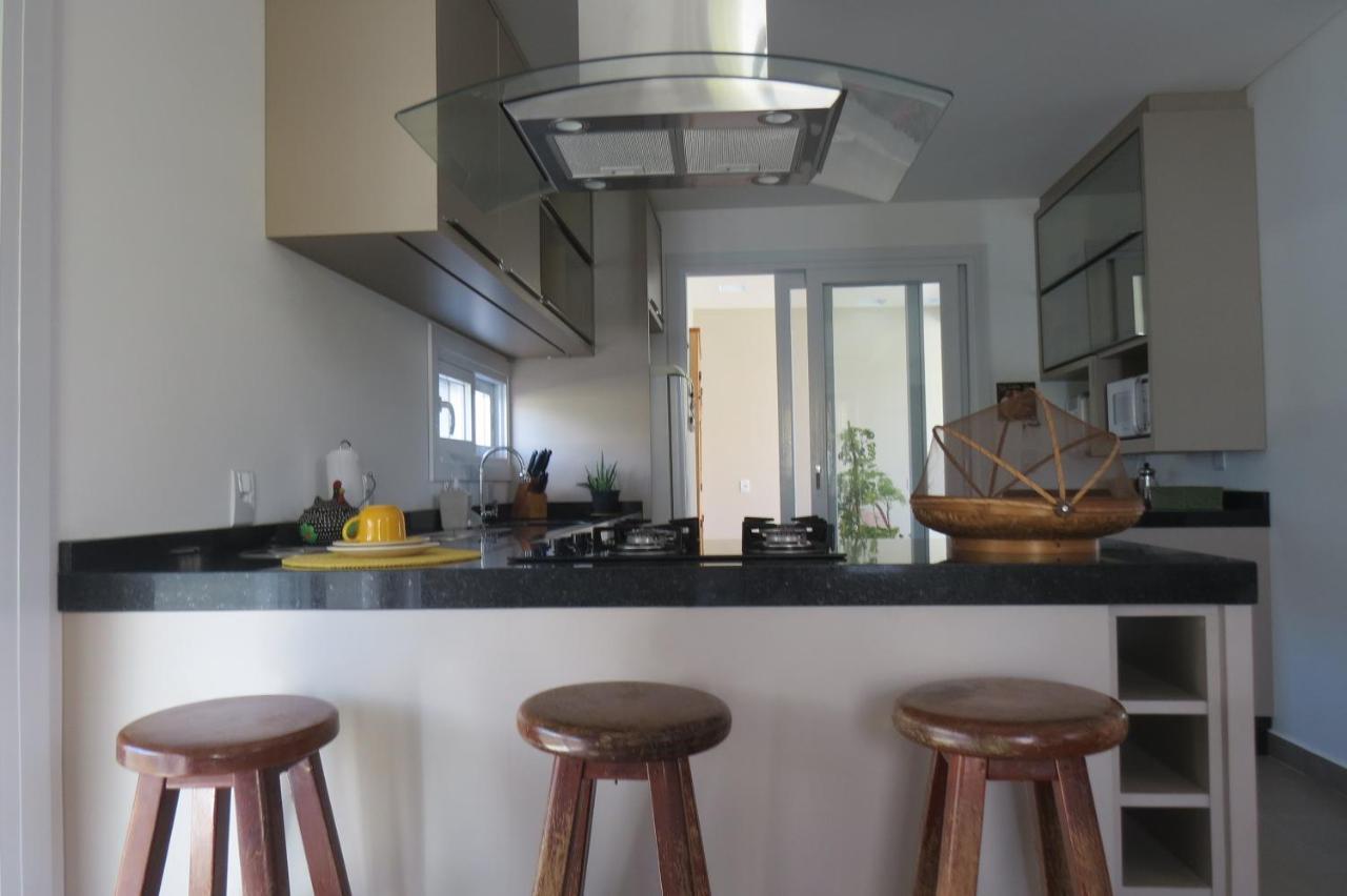 Casa Nova Confortavel E Aconchegante Гаропаба Екстер'єр фото